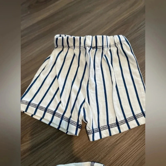 Swiggles baseball outfit size 0/3 months - Picture 4 of 5